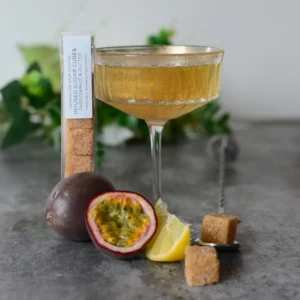 Sugar Cube Company-cocktail-sugar-cube-passionsfrugt-og-citron-hero-kvadratshop_1000.jpg